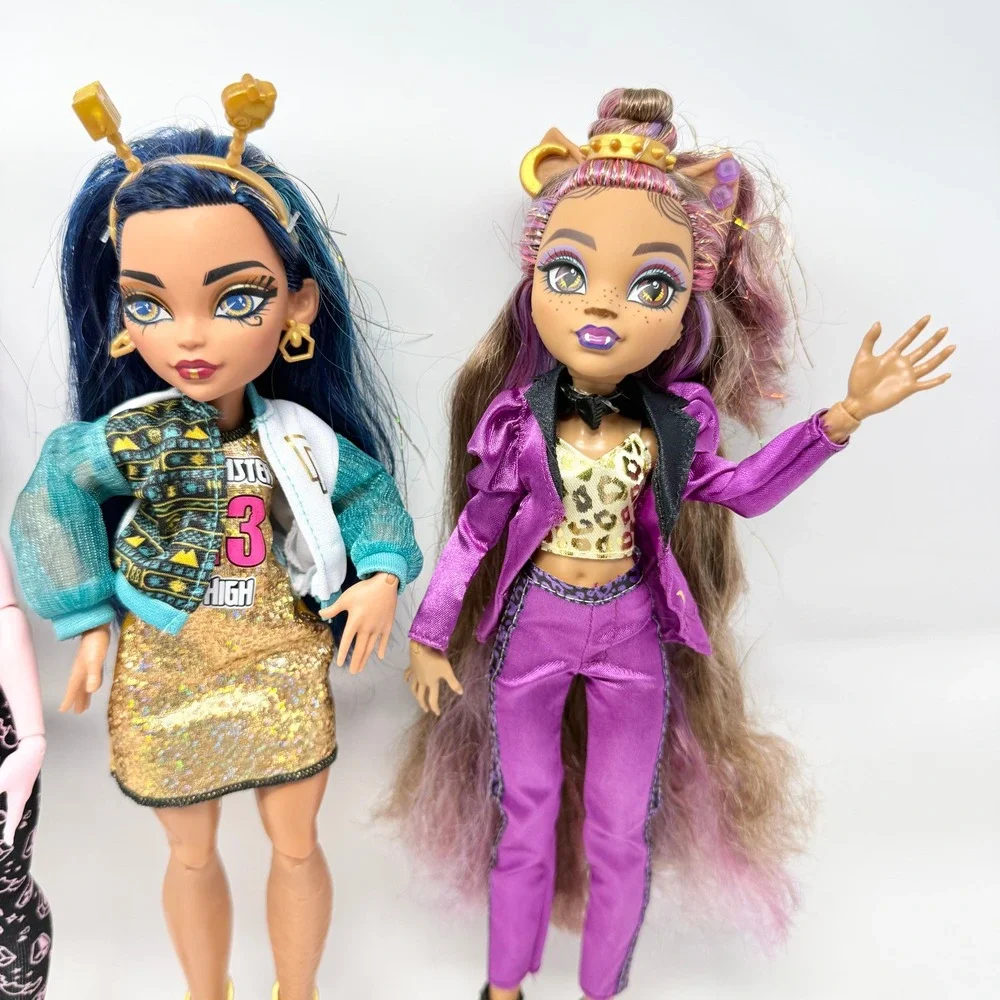 Monster High G3 Doll Lot Draculaura Cleo de Nile Clawdeen Wolf Mattel 2021